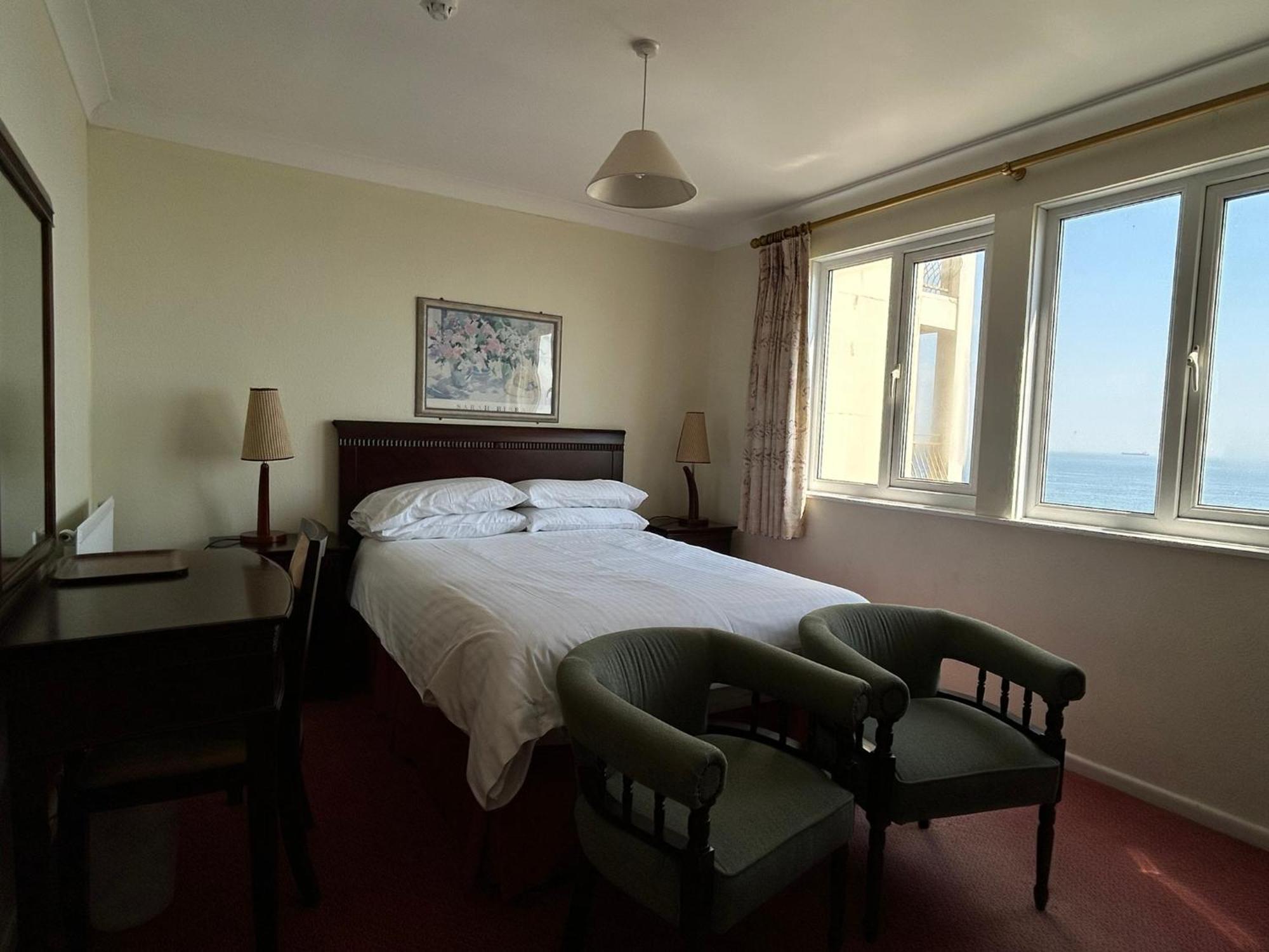 Regent Court - Seafront, Sandown - Free Car Ferry For Bookings Of 3 Or More Nights, Subject To Availability Luaran gambar