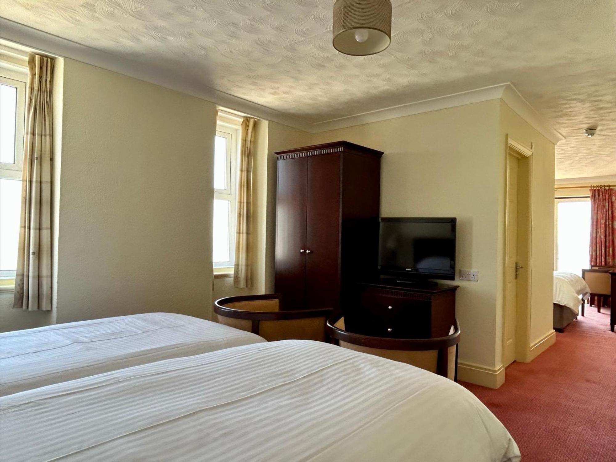 Regent Court - Seafront, Sandown - Free Car Ferry For Bookings Of 3 Or More Nights, Subject To Availability Bilik gambar
