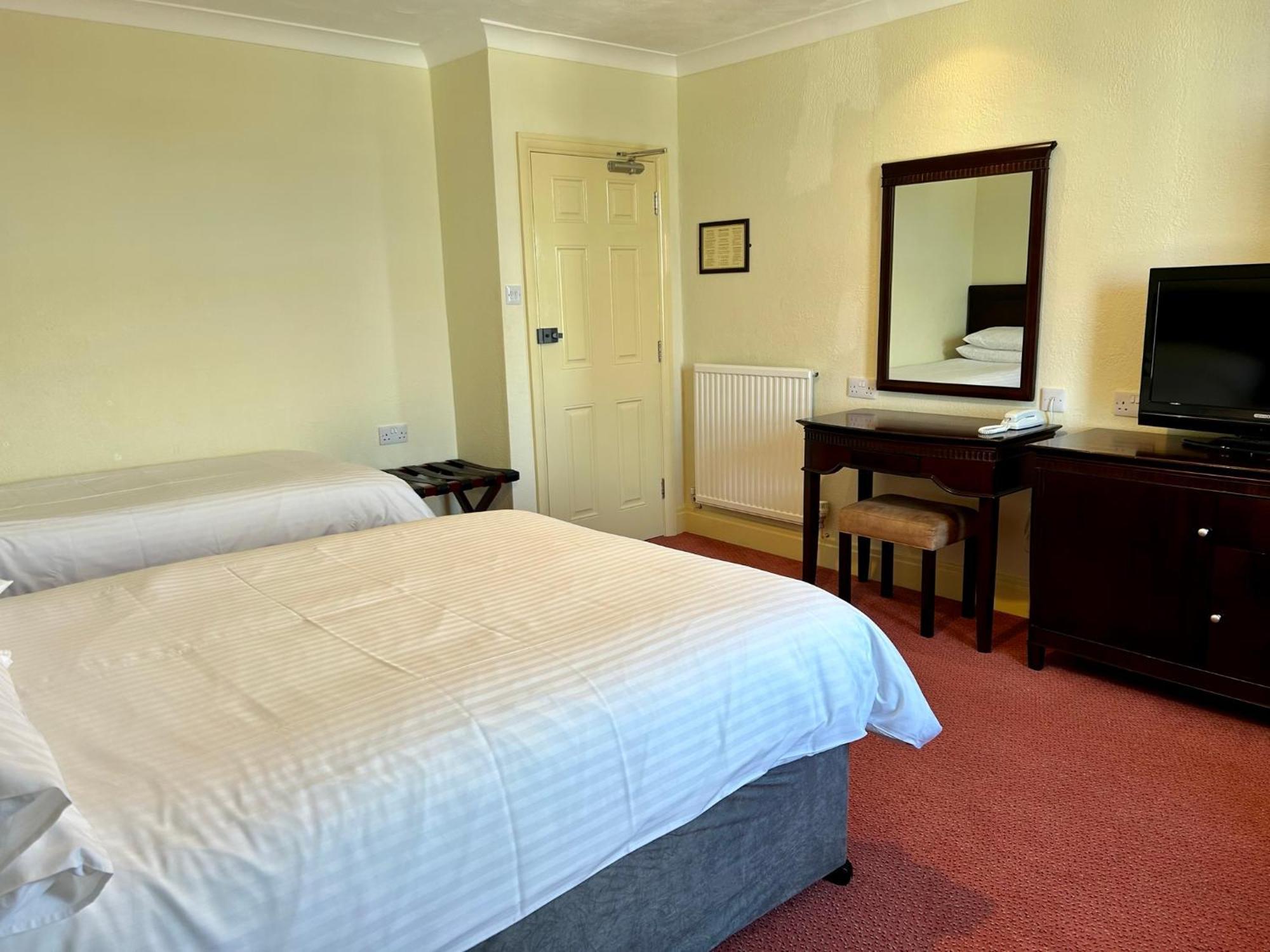 Regent Court - Seafront, Sandown - Free Car Ferry For Bookings Of 3 Or More Nights, Subject To Availability Bilik gambar